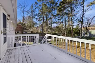 8 Cherryfield Dr, West Hartford, CT 06107 - Photo 27