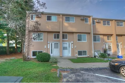 528 Shennecossett Road #14, Groton, CT 06340 - Photo 1