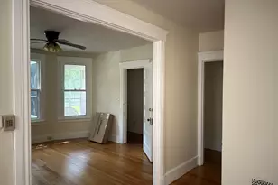 907 Elm St, New Haven, CT 06511 - Photo 7