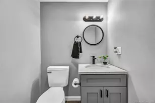 45 Arlington St, West Haven, CT 06516 - Photo 35