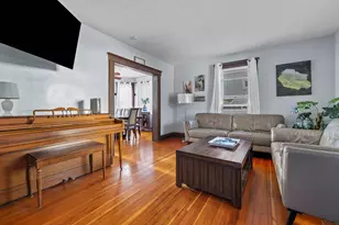 23 Whittlesey St, New London, CT 06320 - Photo 9