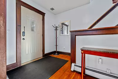 23 Whittlesey Street, New London, CT 06320 - Photo 5