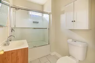 25 Hunting St, Bridgeport, CT 06606 - Photo 21