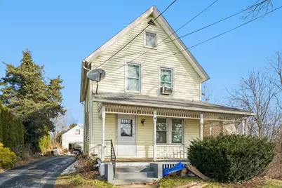 30 Clairmont Avenue, Norwich, CT 06360 - Photo 1