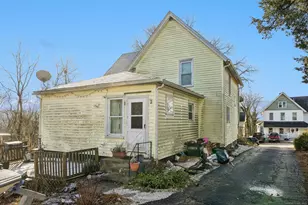 30 Clairmont Ave, Norwich, CT 06360 - Photo 11