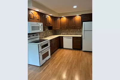 125 Douglas Street, Stratford, CT 06614 - Photo 5