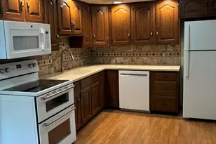 125 Douglas St, Stratford, CT 06614 - Photo 5