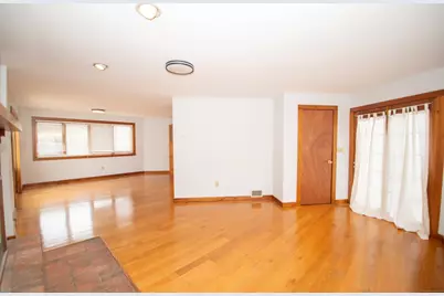 38 Wayland Road, Milford, CT 06460 - Photo 11