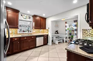 125 Wood Ave, Stratford, CT 06614 - Photo 15