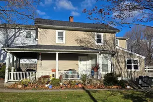 59 Pleasant St, Danbury, CT 06810 - Photo 3