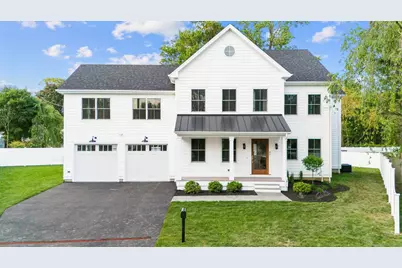 42 Robin Circle, Fairfield, CT 06824 - Photo 1