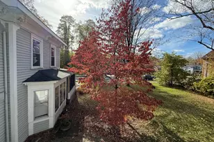 1752 Farmington Ave, Farmington, CT 06085 - Photo 15