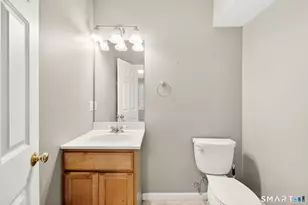 1021 Suffield St, Suffield, CT 06078 - Photo 25