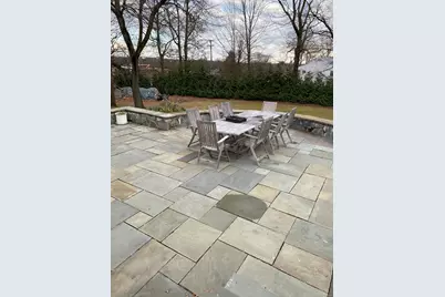 5 Meadow Wood Road, Trumbull, CT 06611 - Photo 3