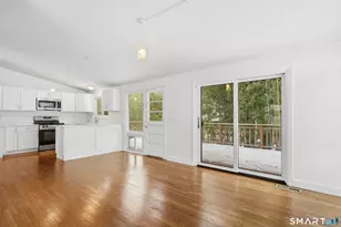 4 Split Timber Pl, Greenwich, CT 06878 - Photo 9