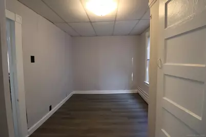 48 Golden Street, Norwich, CT 06360 - Photo 9