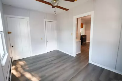 48 Golden Street, Norwich, CT 06360 - Photo 7