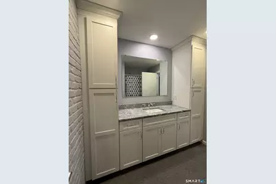 264 Lyman Road #APT 2-11, Wolcott, CT 06716 - Photo 21