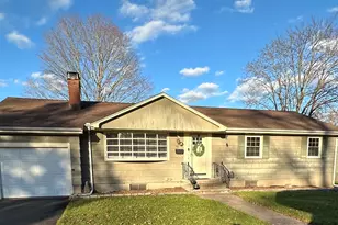 56 Dessa Dr, Hamden, CT 06517 - Photo 1