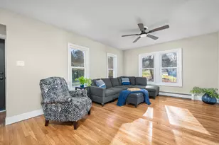 574 Butternut St, Middletown, CT 06457 - Photo 7