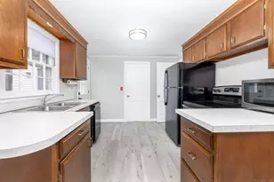 92 Indian Hill Rd, Newington, CT 06111 - Photo 15