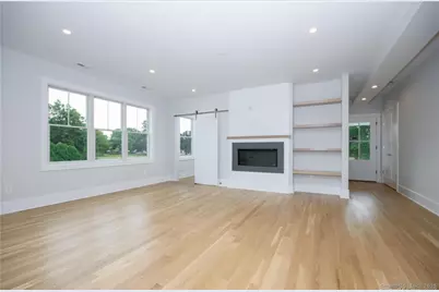 124 Fox Street, Fairfield, CT 06824 - Photo 11