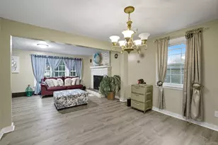 41 Chestnut Dr, Windsor, CT 06095 - Photo 7