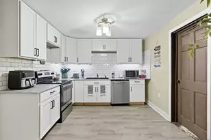 41 Chestnut Dr, Windsor, CT 06095 - Photo 15