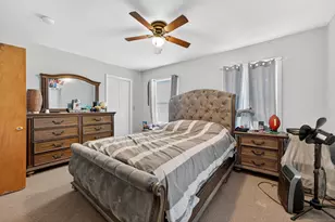 22 Willetts Ave, New London, CT 06320 - Photo 13