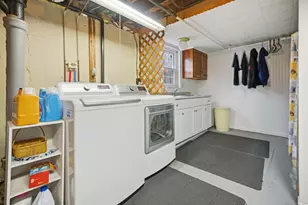 23 Baldwin St, Meriden, CT 06451 - Photo 35