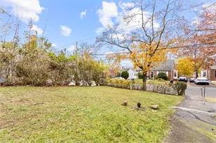 32 Huntington Ave, New Haven, CT 06512 - Photo 11