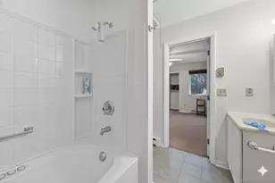 85 N Main St, East Hampton, CT 06424 - Photo 5