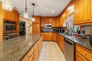 116 Larkspur Ln, Bristol, CT 06010 - Photo 15