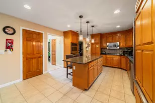 116 Larkspur Ln, Bristol, CT 06010 - Photo 13