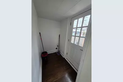 70 Sims Street, Bridgeport, CT 06604 - Photo 15