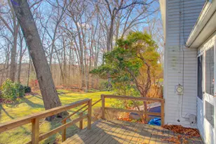 26 Pinecrest Rd, North Stonington, CT 06359 - Photo 31