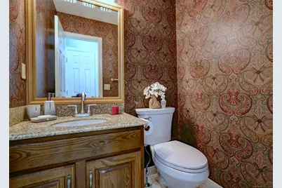 2838 Whitney Avenue #APT 2, Hamden, CT 06518 - Photo 13