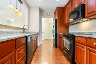 332 Still Water Cir, Brookfield, CT 06804 - Photo 9