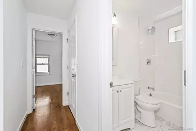 405 Ruth Street, Bridgeport, CT 06606 - Photo 11