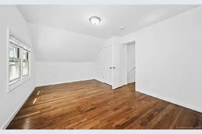 405 Ruth Street, Bridgeport, CT 06606 - Photo 13