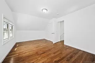 405 Ruth St, Bridgeport, CT 06606 - Photo 13