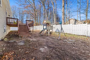 77 Vermont Dr, Bristol, CT 06010 - Photo 35