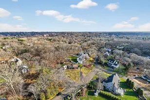 246 Romanock Rd, Fairfield, CT 06825 - Photo 33