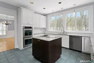 6 Morganti Ct, Ridgefield, CT 06877 - Photo 9