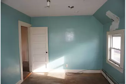 37 Franklin Street, Ludlow, MA 01056 - Photo 17