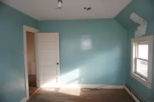 37 Franklin St, Ludlow, MA 01056 - Photo 17