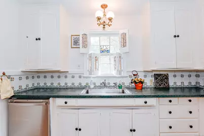 61 Villa Avenue, Fairfield, CT 06825 - Photo 17