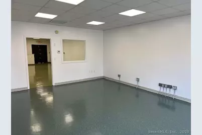 330 Main Street, East Haven, CT 06512 - Photo 3