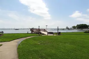 350 Grovers Ave, Bridgeport, CT 06605 - Photo 17