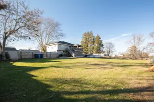 63 Glebas Rd, Plainfield, CT 06374 - Photo 21